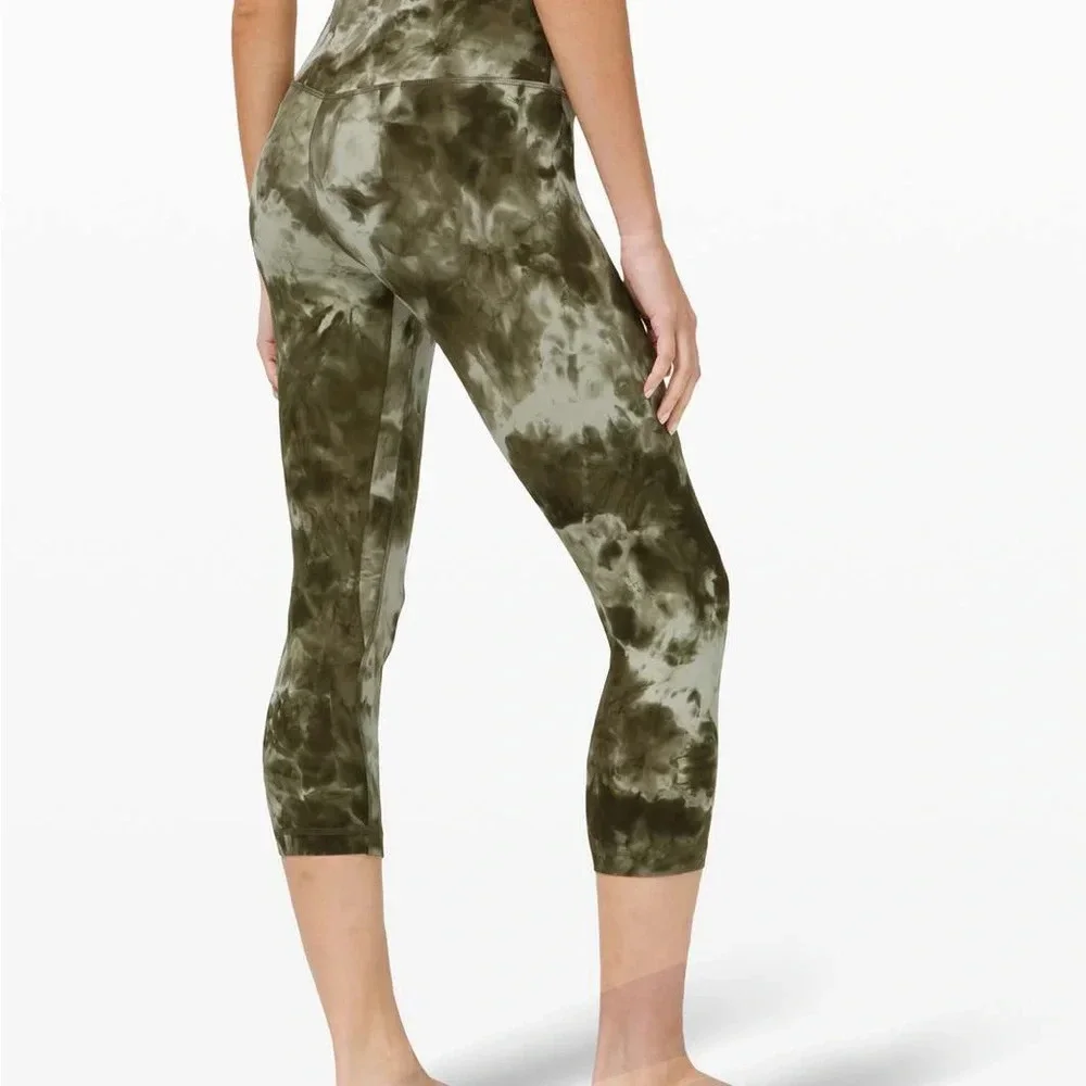 🆕 Lululemon Align Crop 21” Diamond Dye Light Sage Army Green Dark Olive